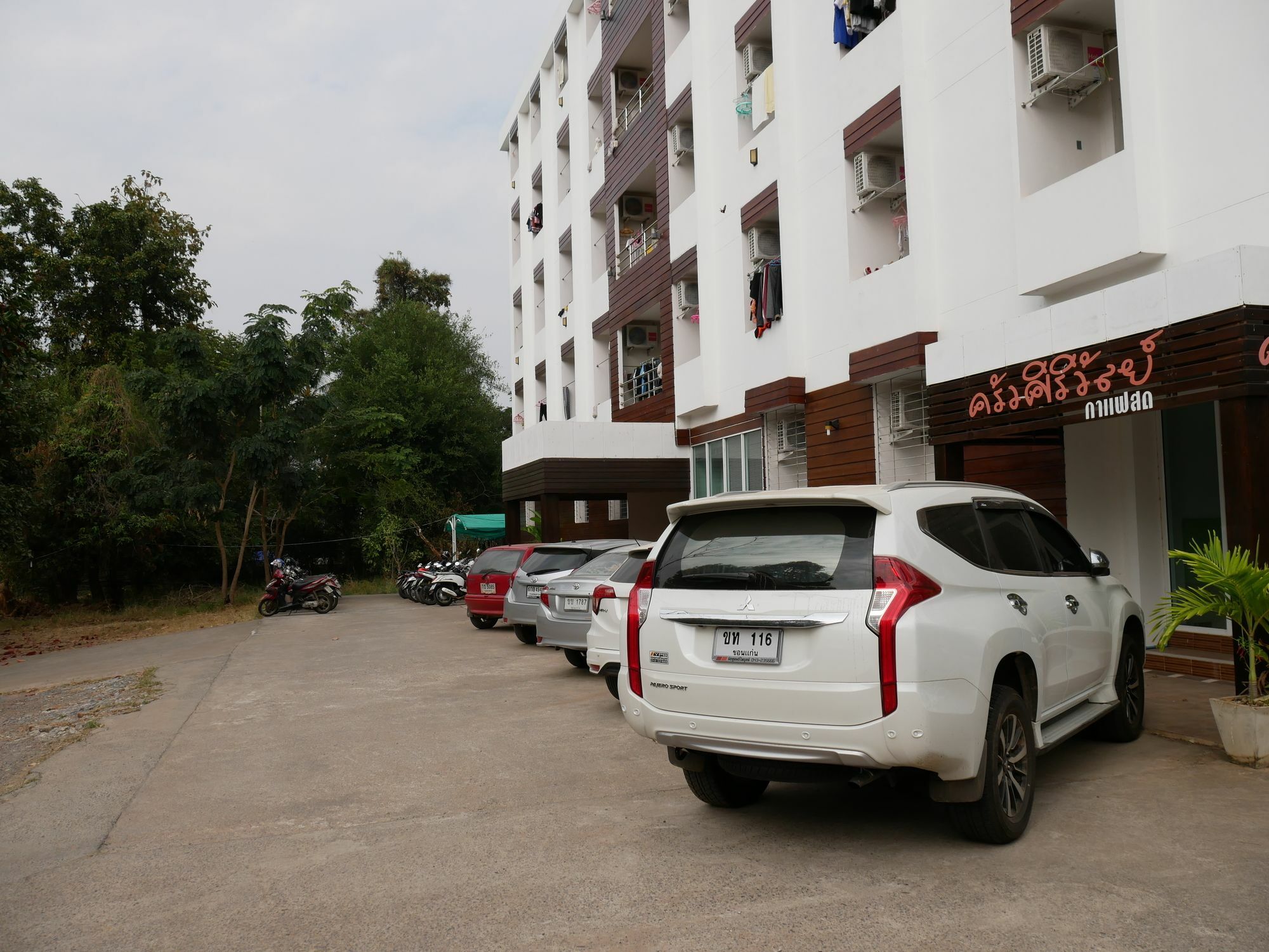 Siriwan Grand Garden Apartment Khon Kaen Luaran gambar
